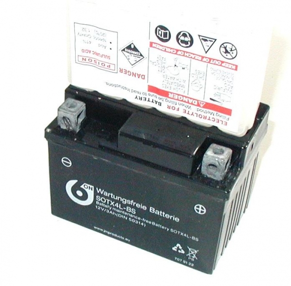 Batterie 12 Volt Säure
